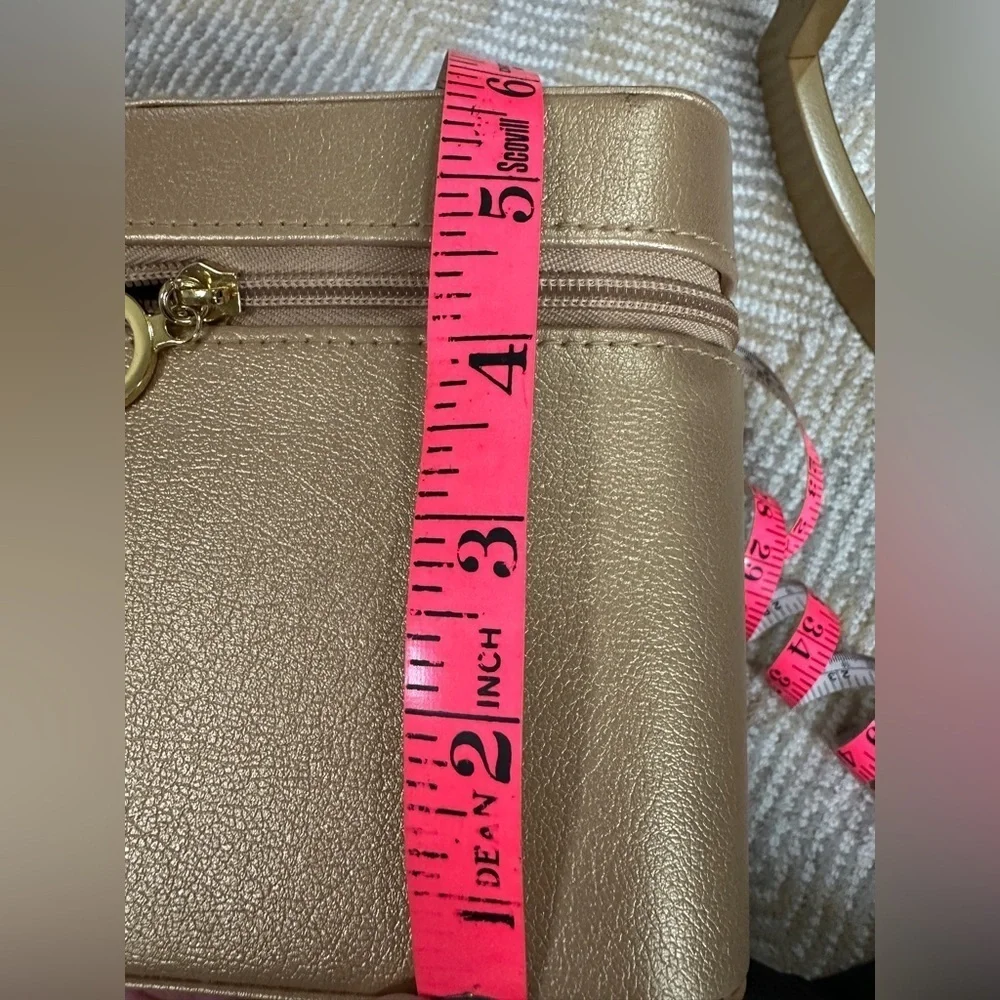 Estée Lauder Cosmetic Travel Box